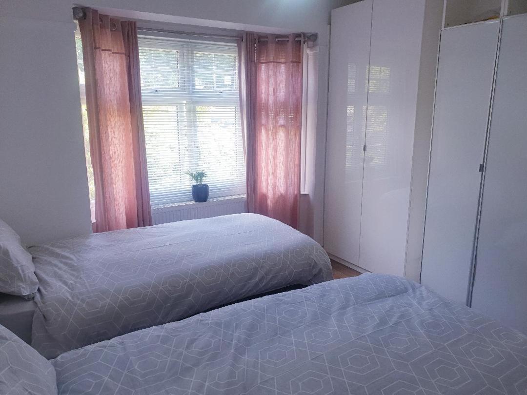 Spacious Private Room In Vibrant South London Thornton Heath Exterior photo